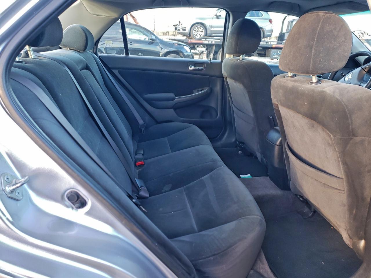 2004 HONDA ACCORD