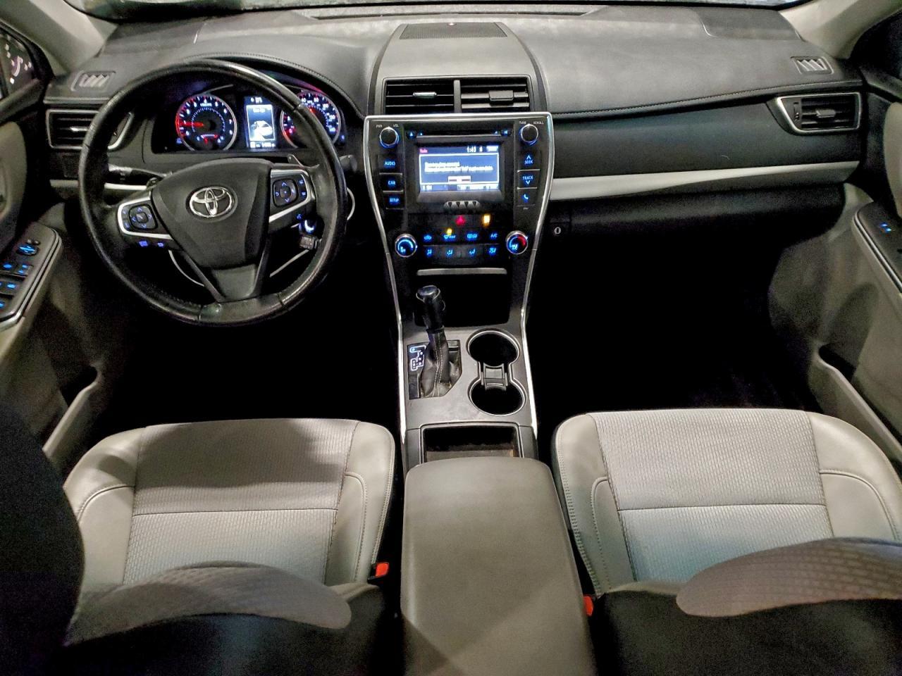 2017 TOYOTA CAMRY