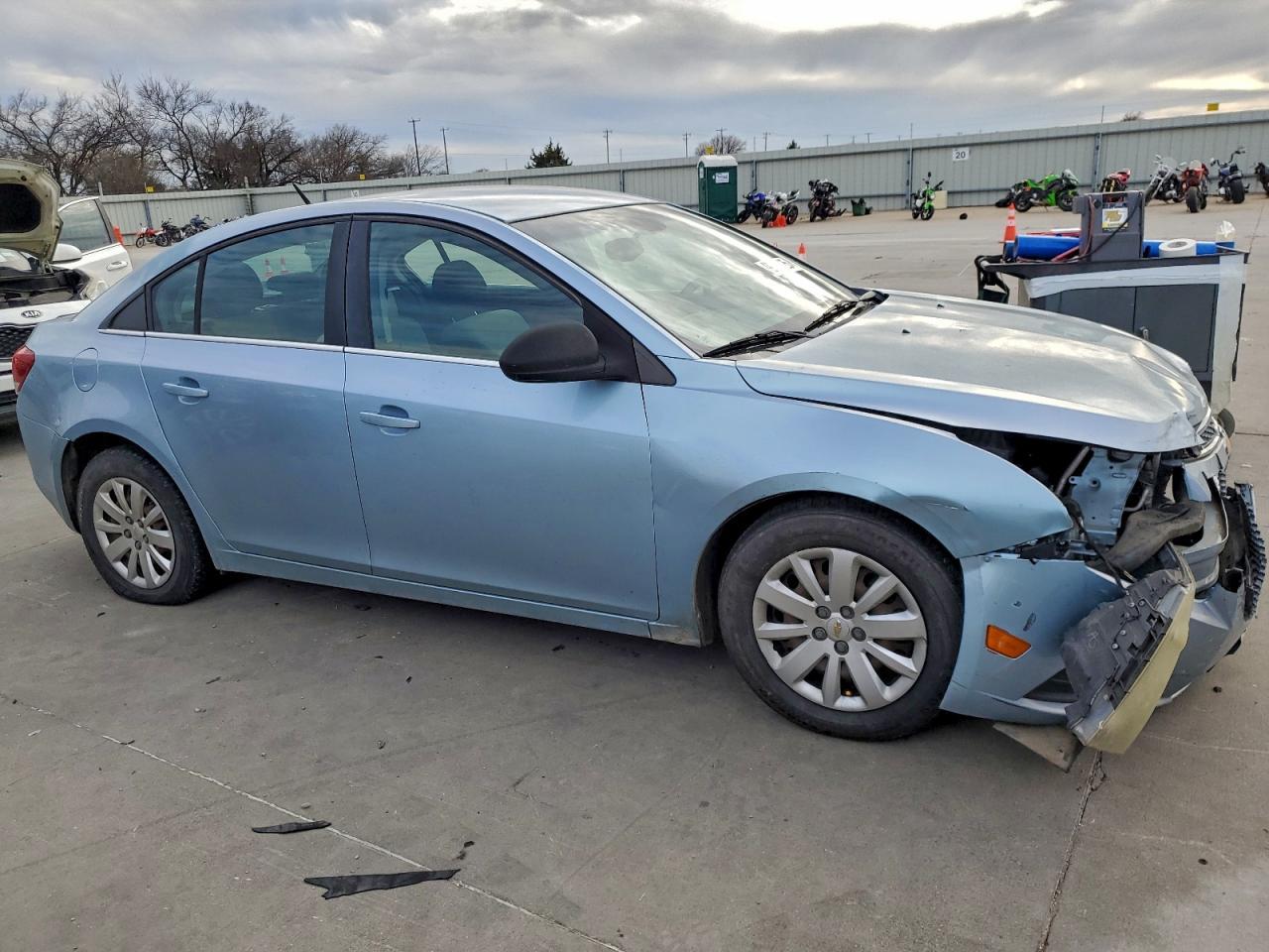 2011 CHEVROLET CRUZE