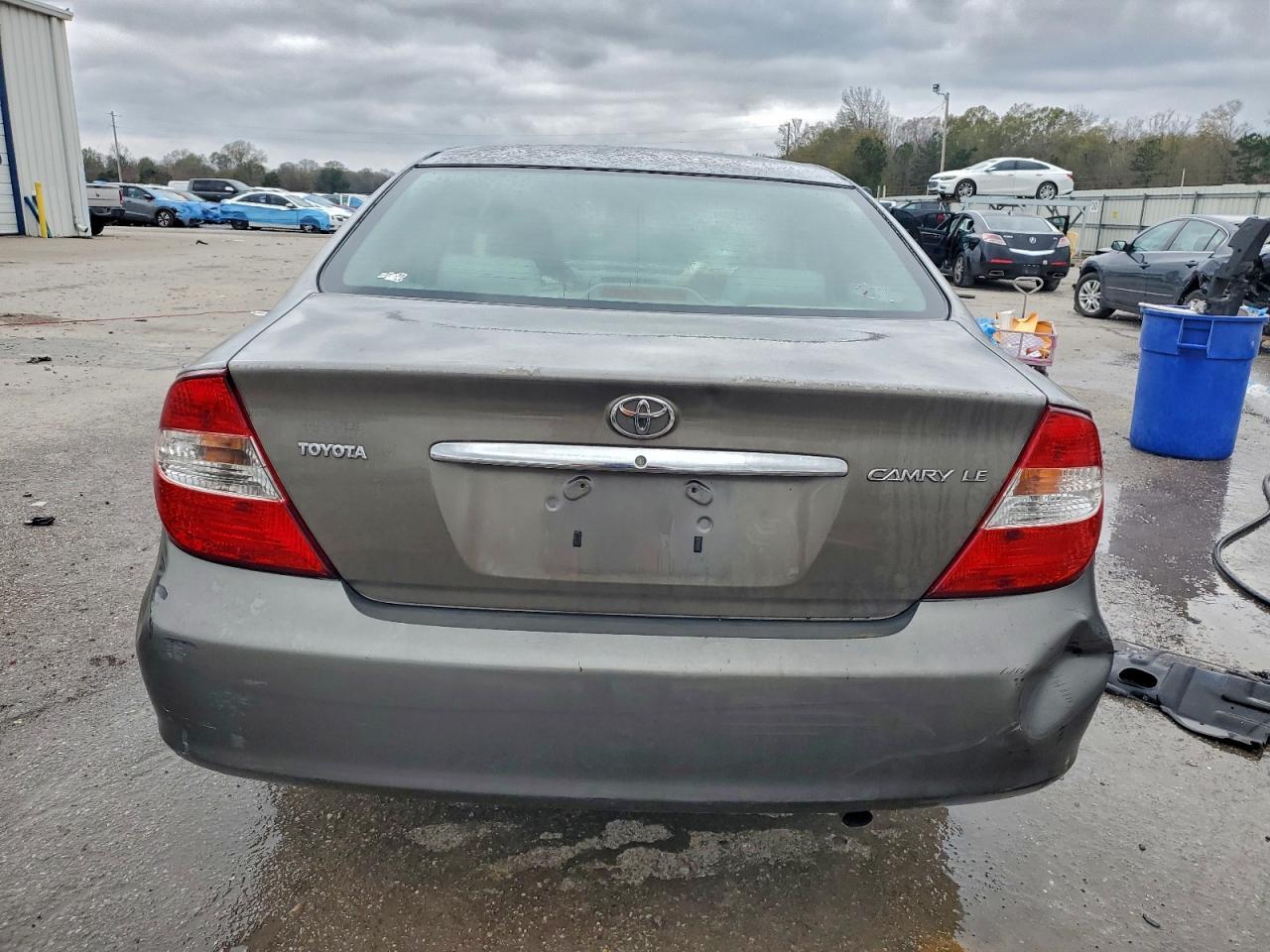 2002 TOYOTA CAMRY