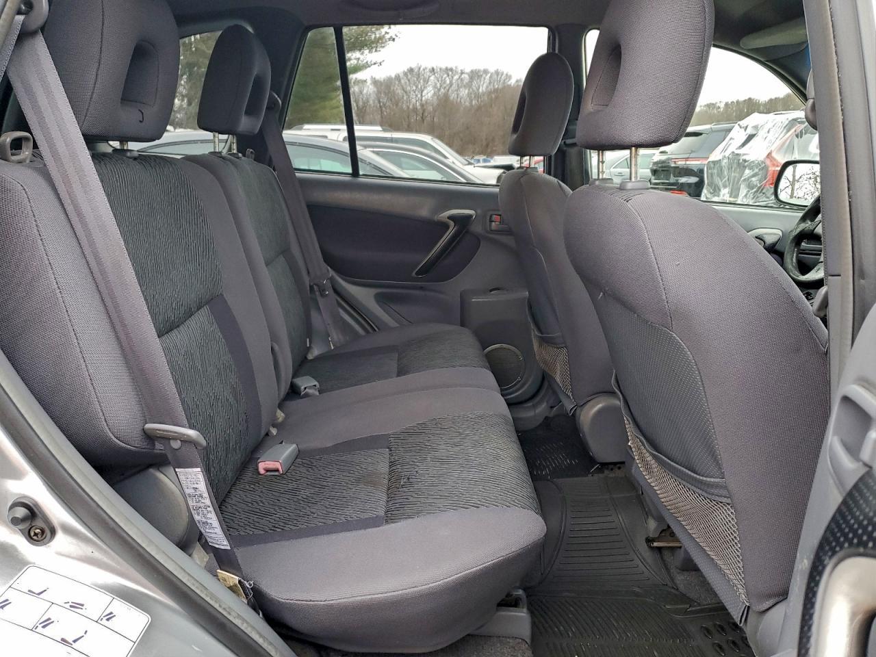2003 TOYOTA RAV4