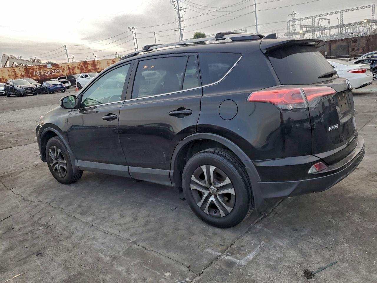 2018 TOYOTA RAV4