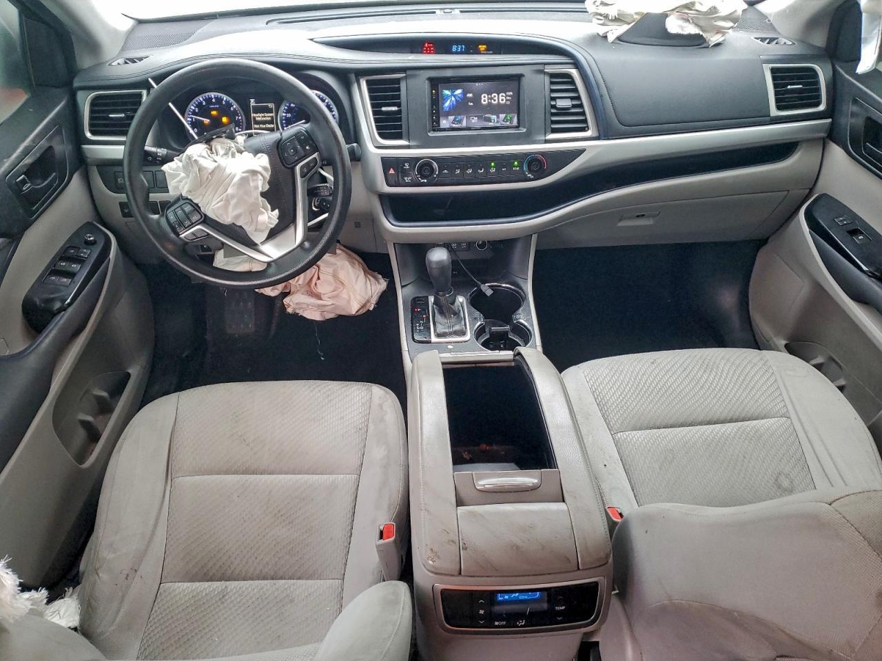 2017 TOYOTA HIGHLANDER