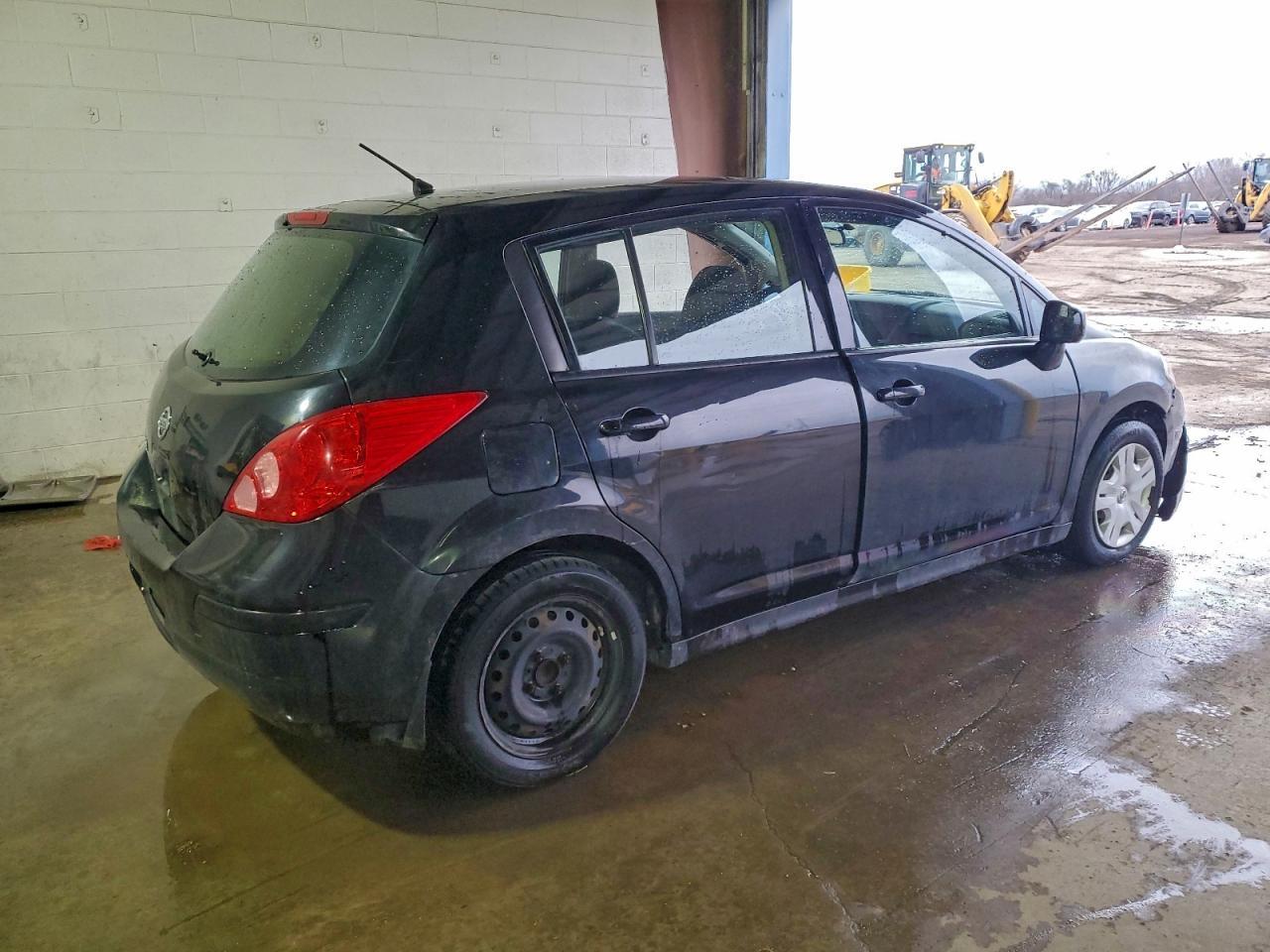 2012 NISSAN VERSA