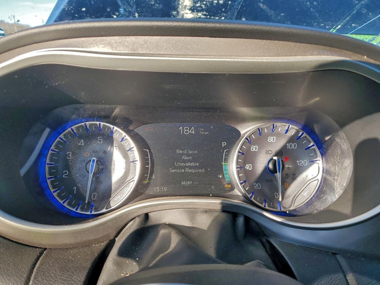 2022 CHRYSLER Pacifica