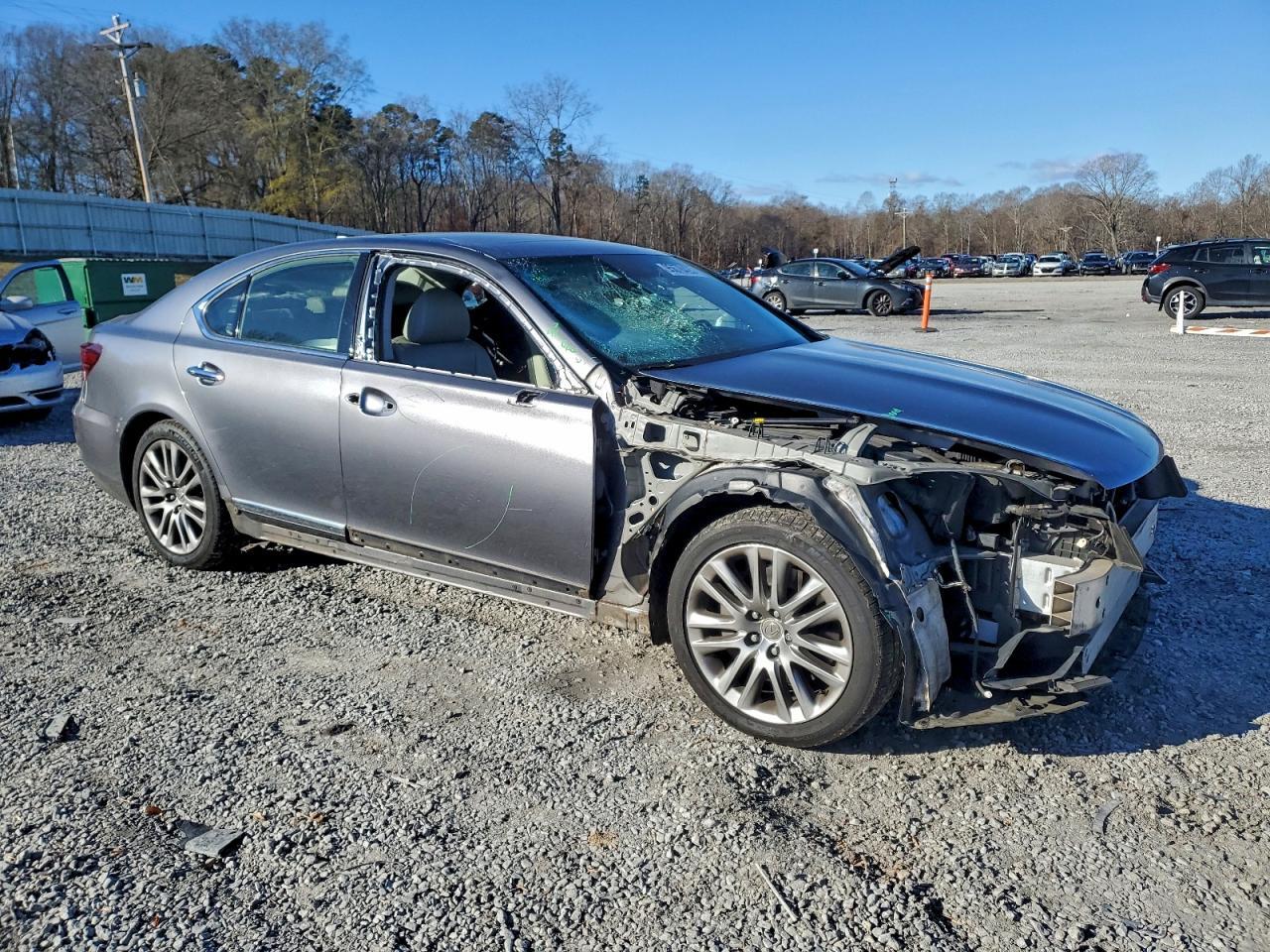 2015 LEXUS LS 460