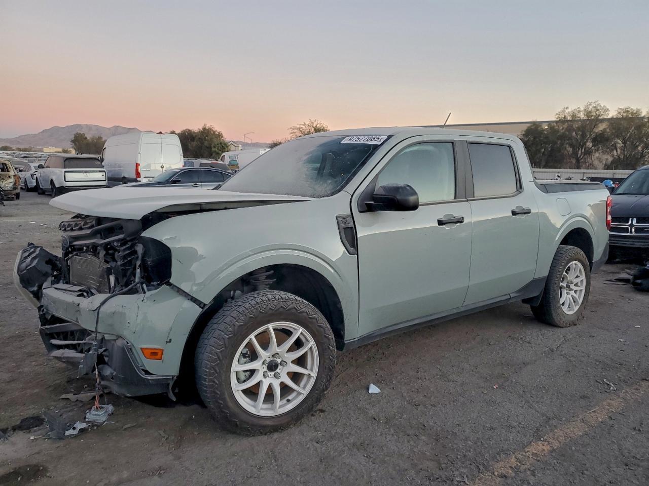 2023 FORD Maverick