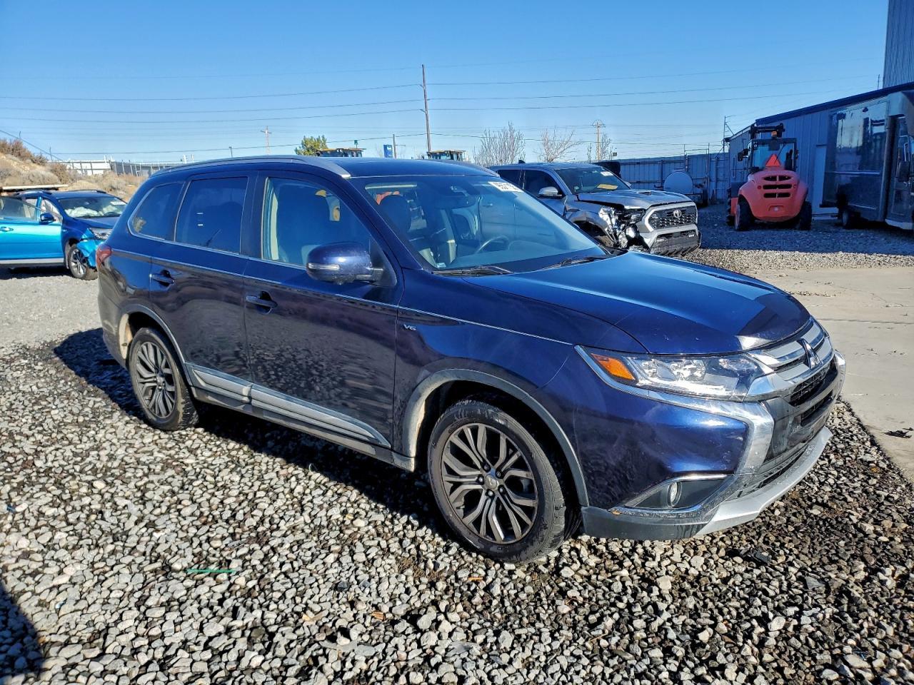 2018 MITSUBISHI outlander