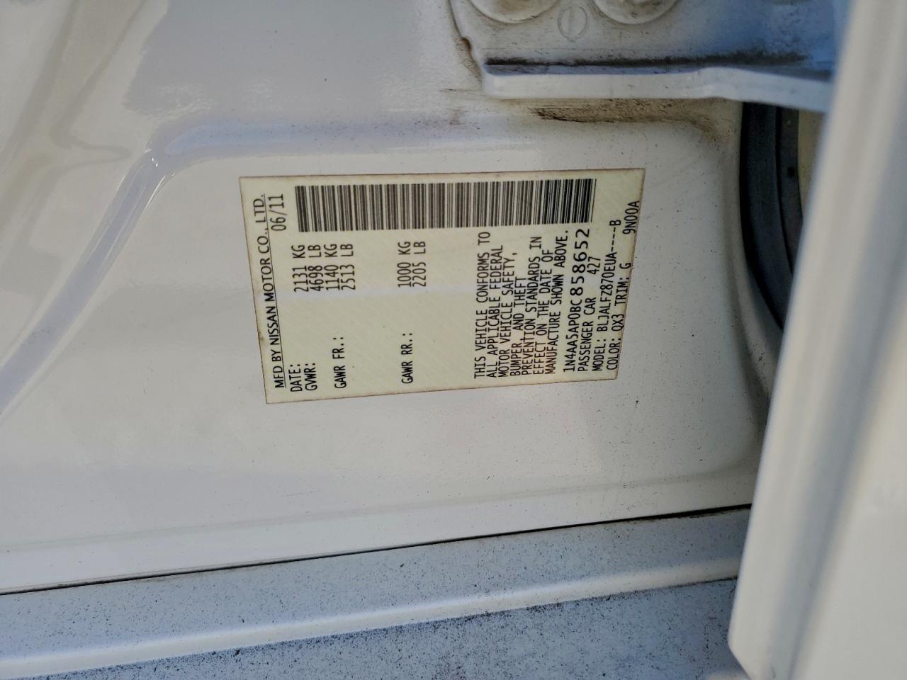 2011 NISSAN Maxima