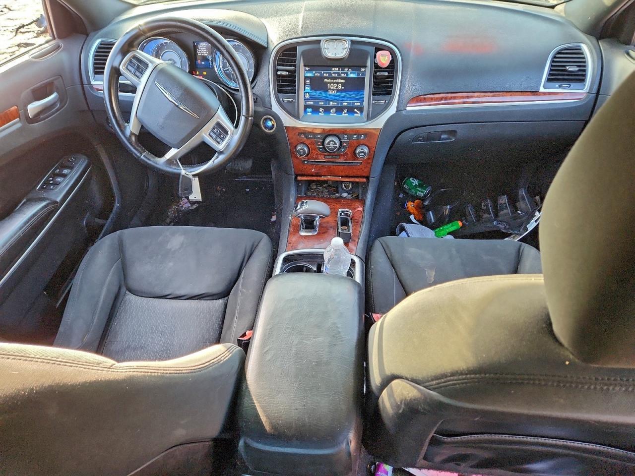 2012 CHRYSLER 300
