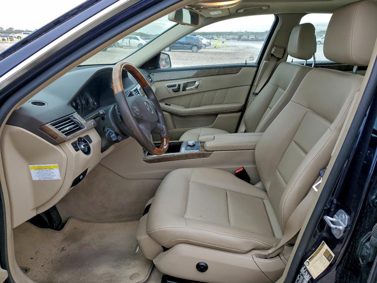 2011 MERCEDES-BENZ E-Class
