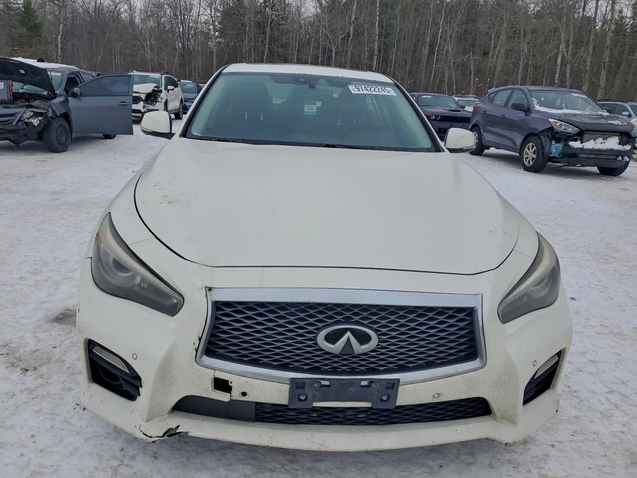 2016 INFINITI Q50