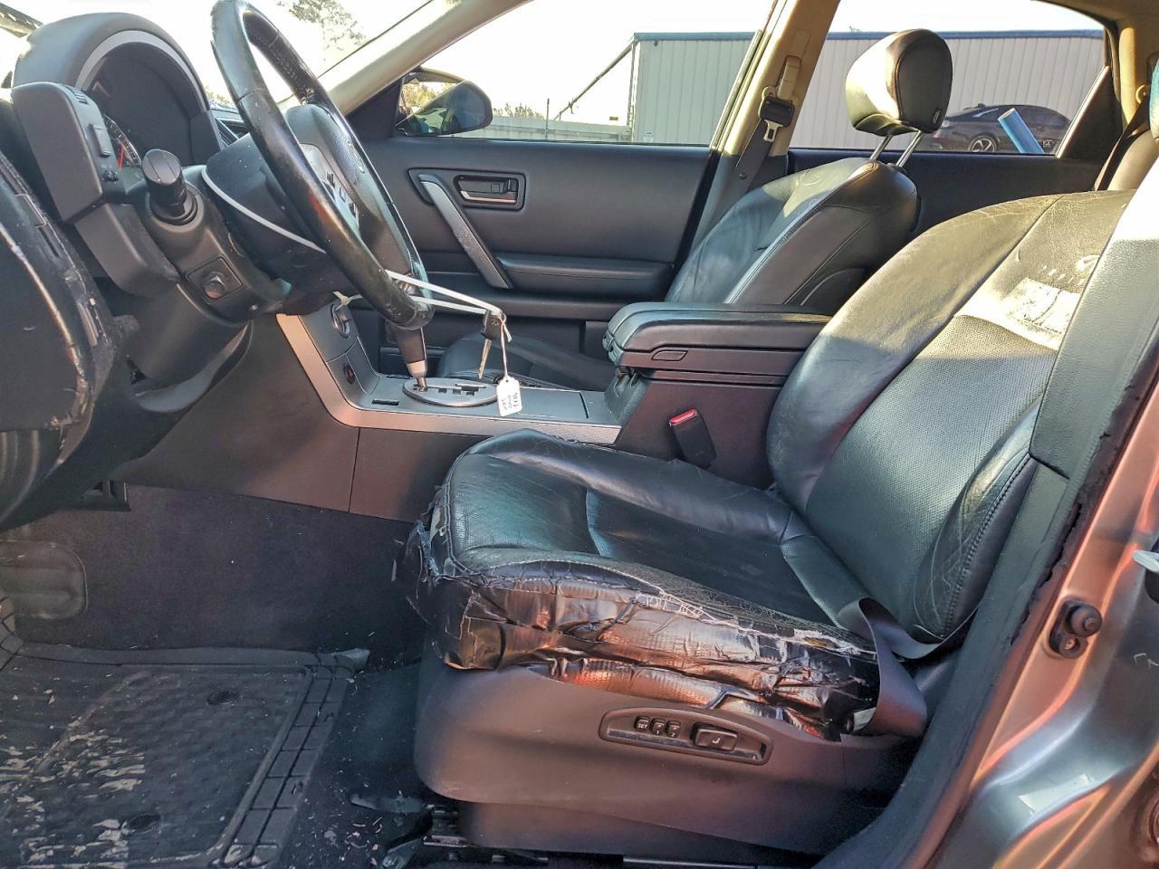 2005 INFINITI FX35