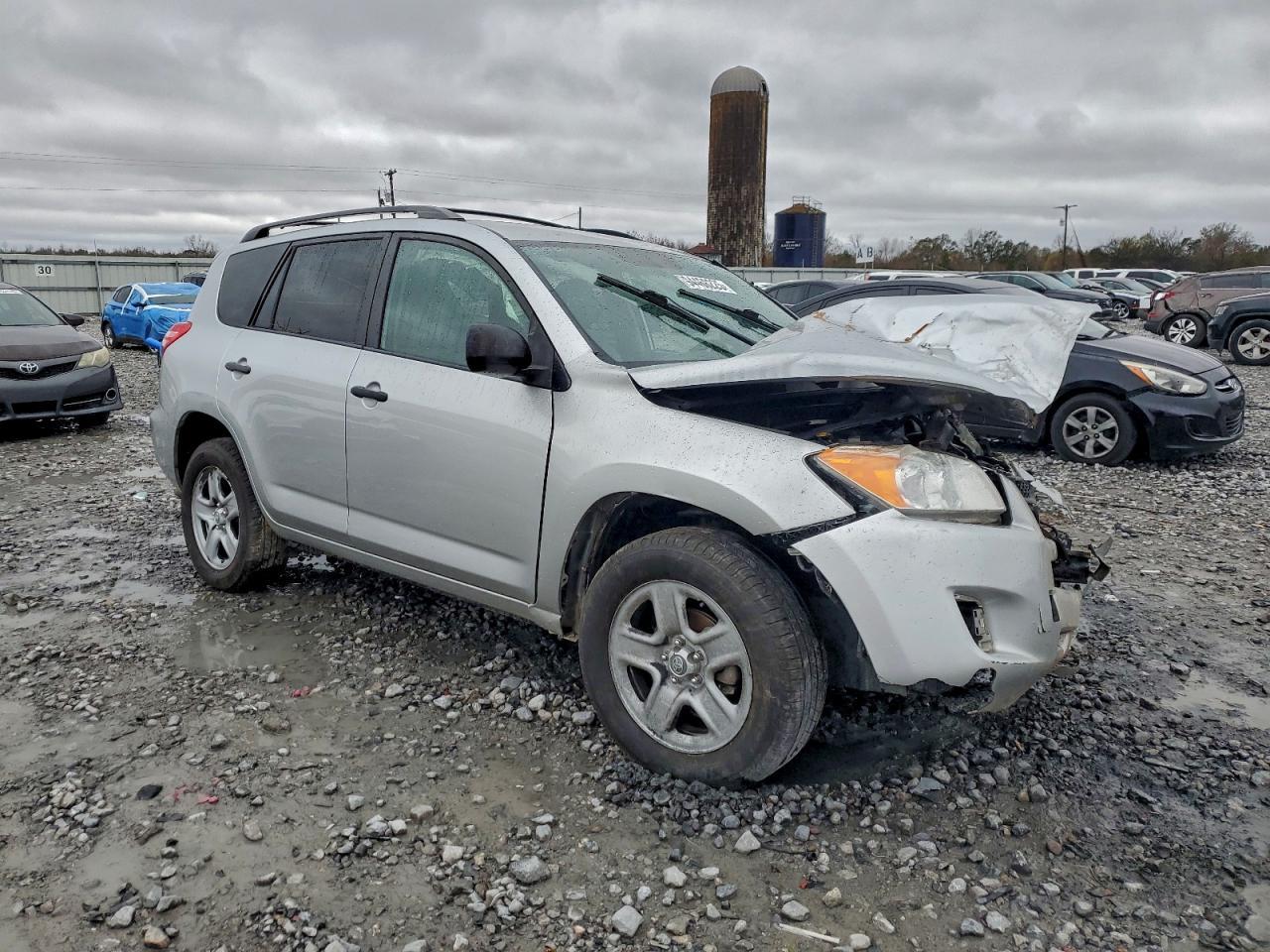 2011 TOYOTA RAV4
