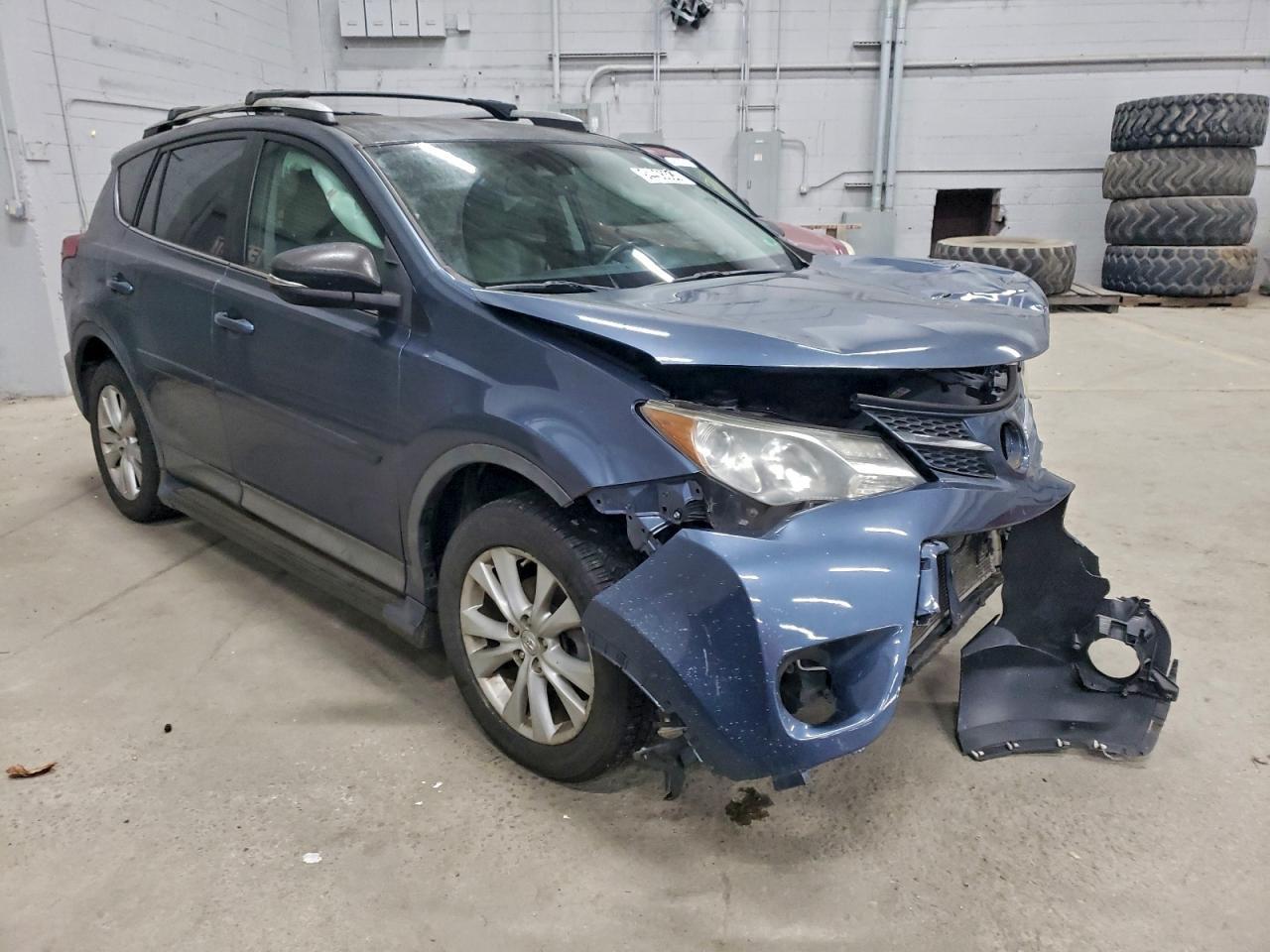 2014 TOYOTA RAV4