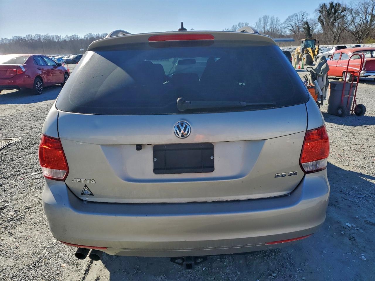 2013 VOLKSWAGEN JETTA