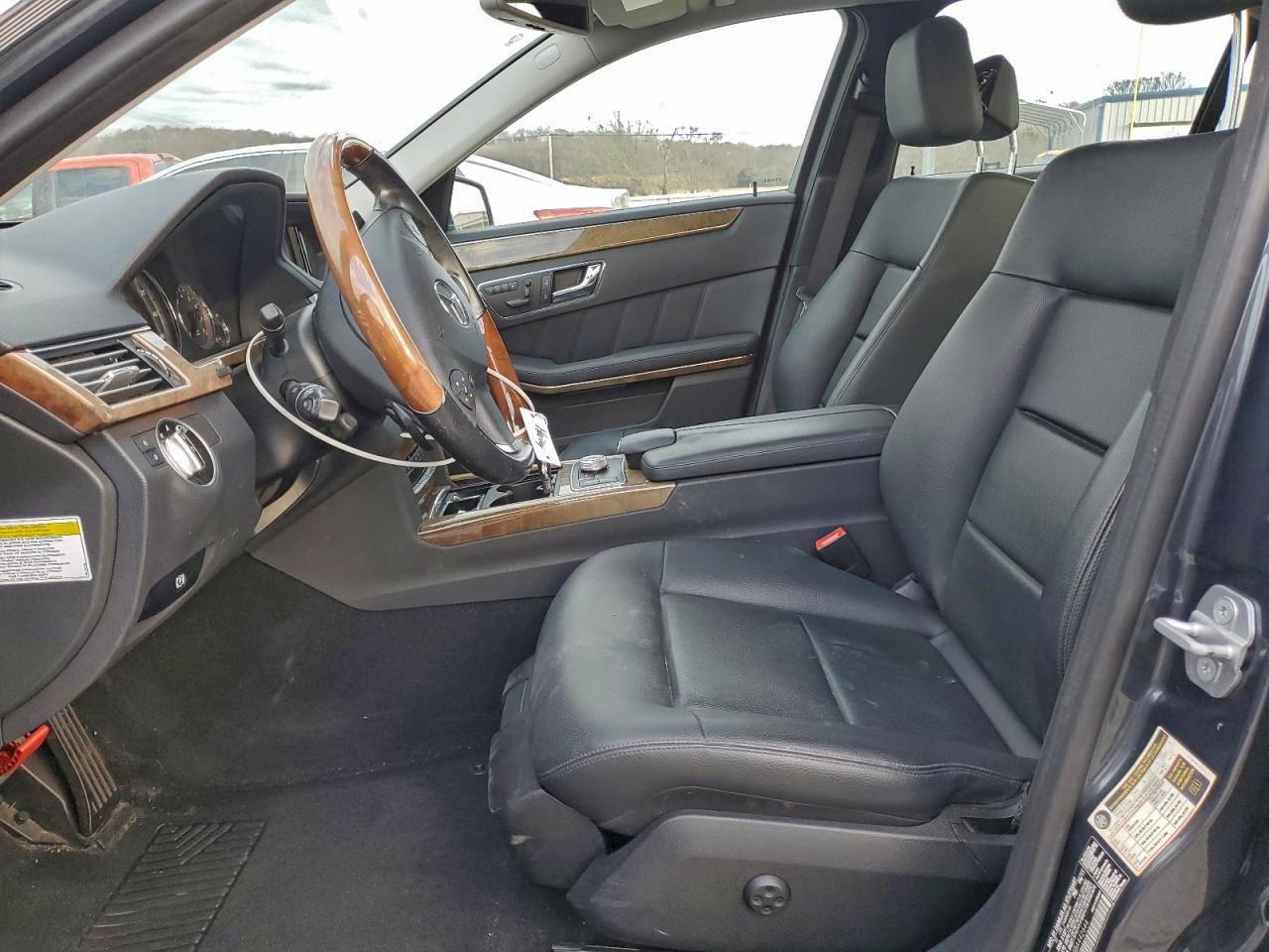 2011 MERCEDES-BENZ E-Class