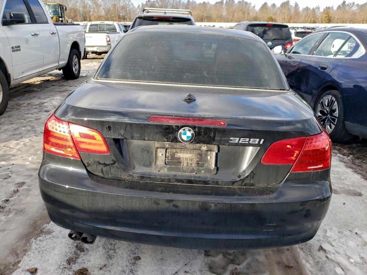 2013 BMW 3 SERIES