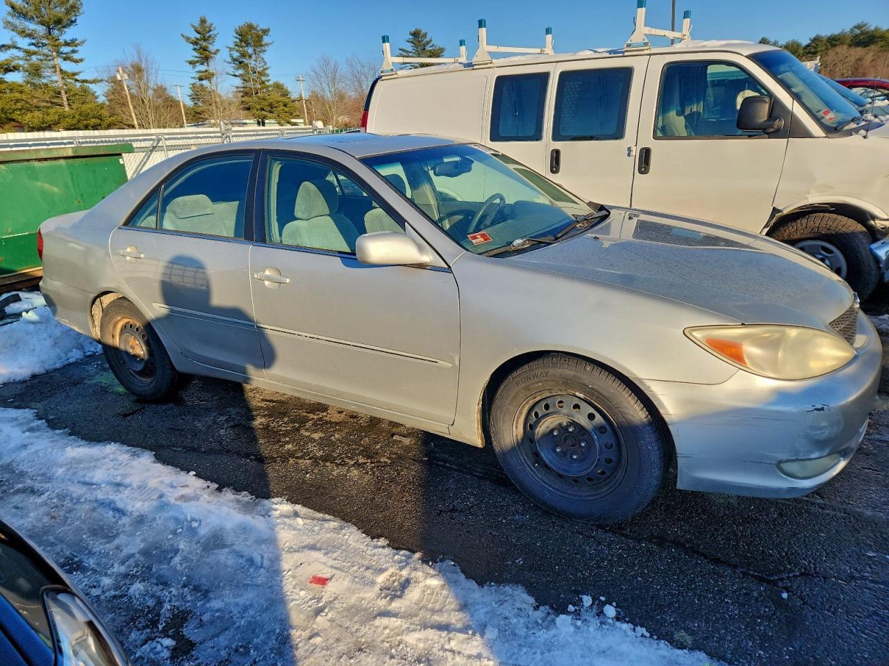 2004 TOYOTA CAMRY