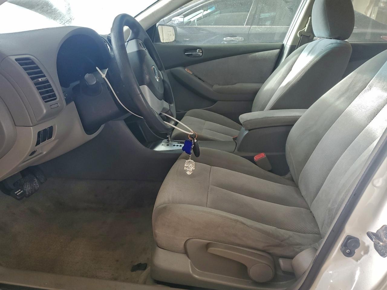 2009 NISSAN ALTIMA