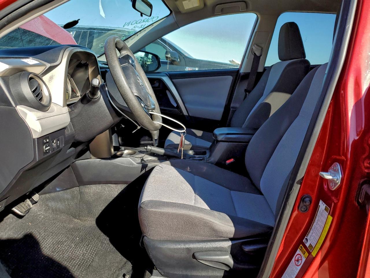 2015 TOYOTA RAV4