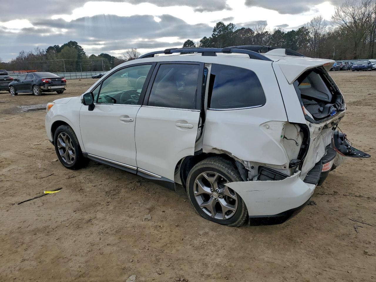 2016 SUBARU FORESTER