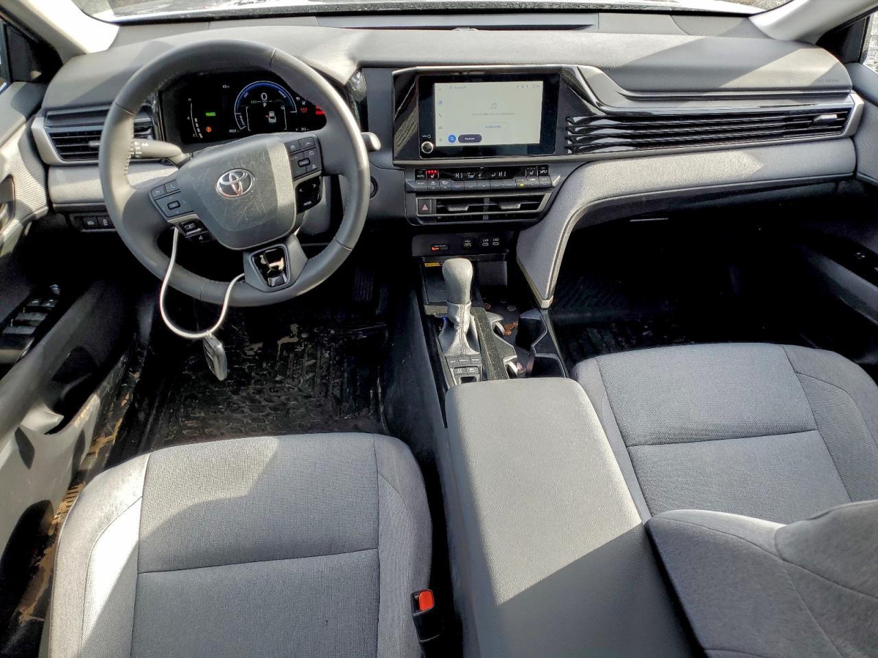 2025 TOYOTA CAMRY