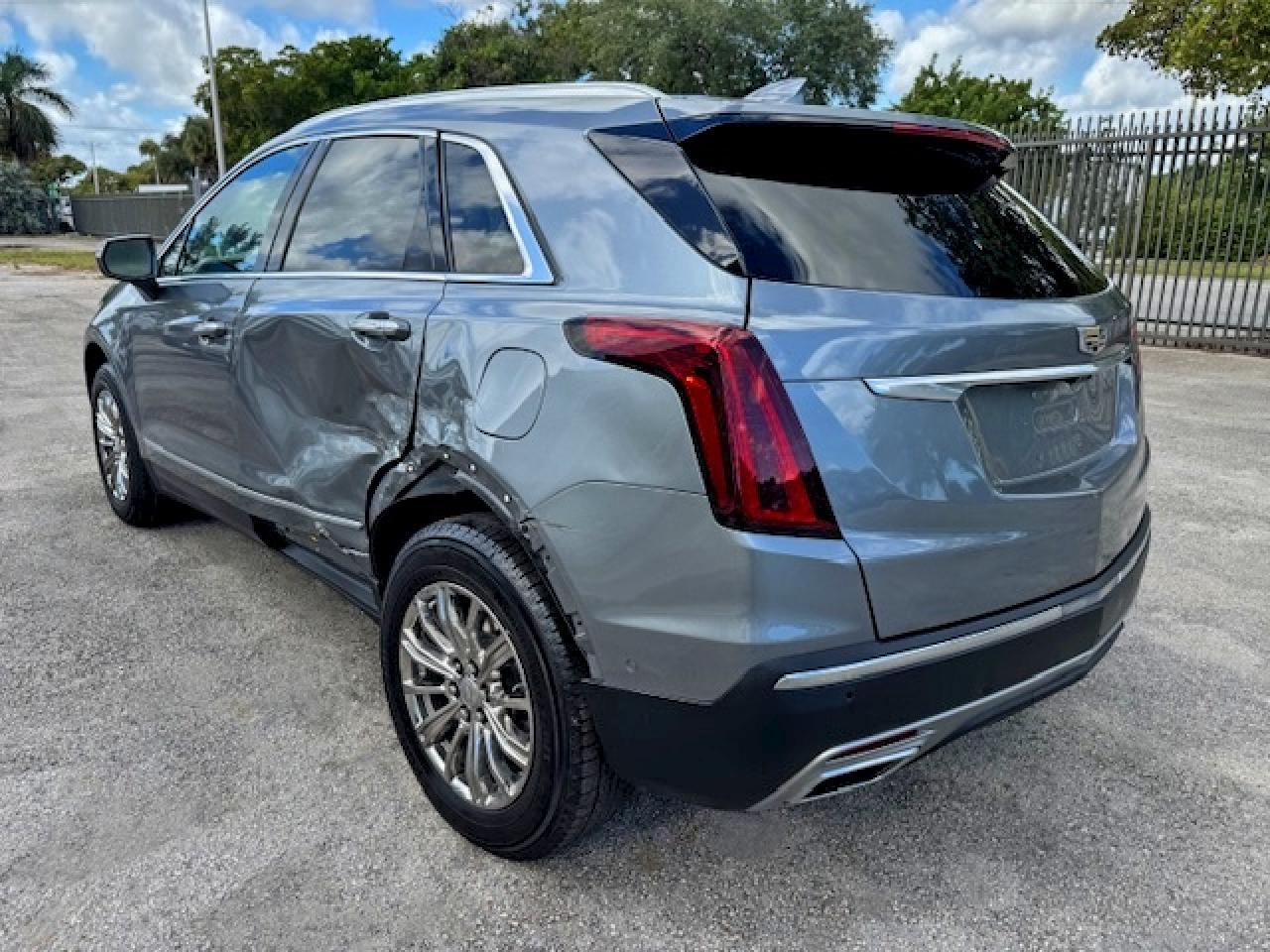2020 CADILLAC XT5