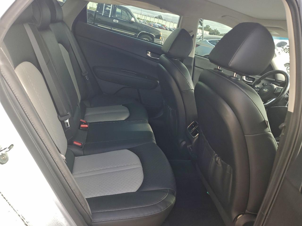 2020 KIA OPTIMA