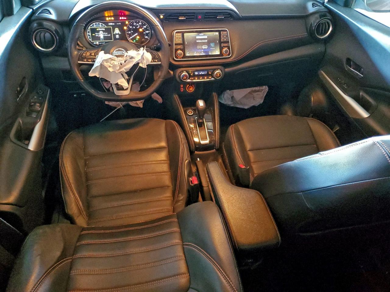 2020 NISSAN KICKS
