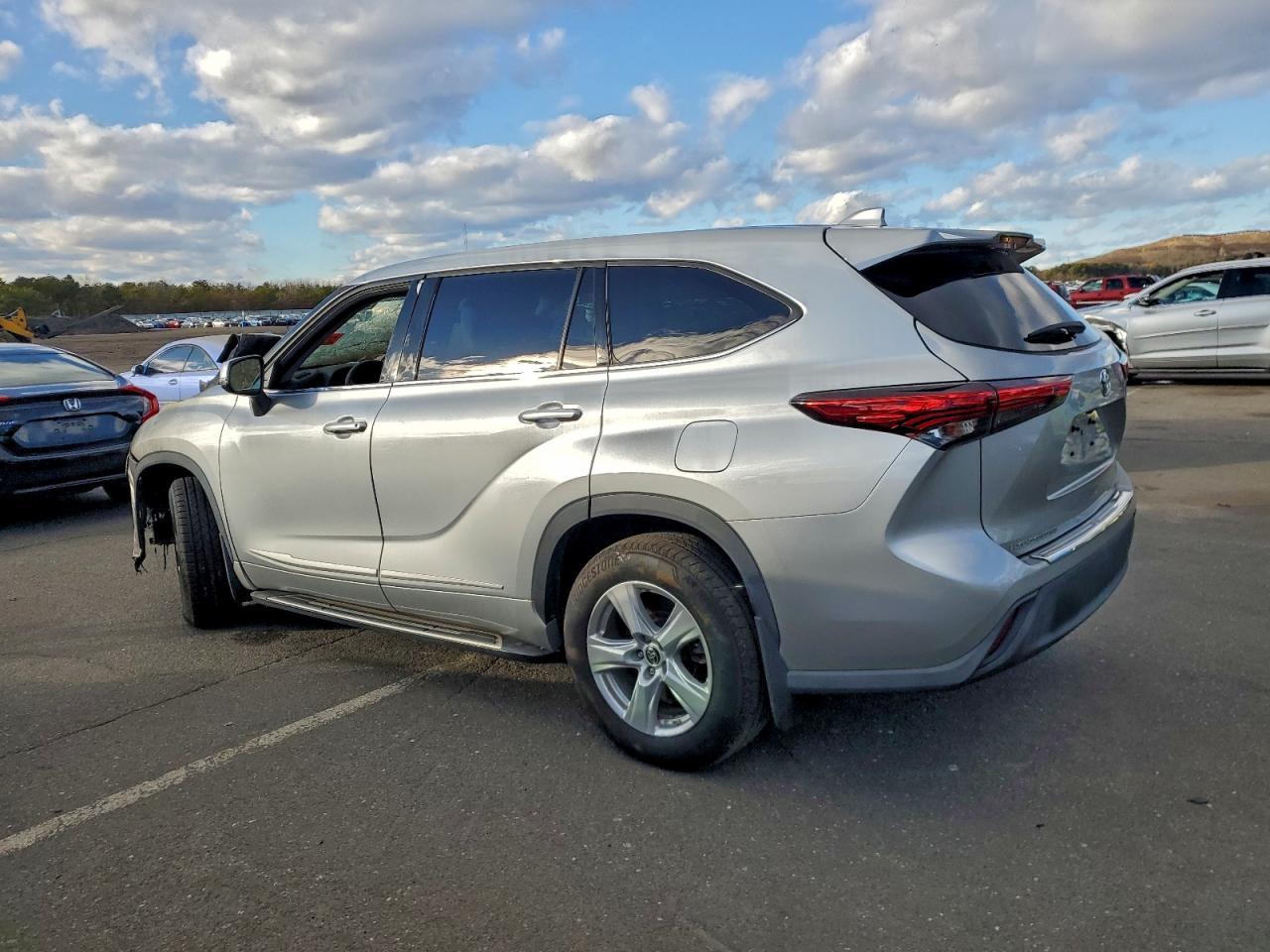 2020 TOYOTA HIGHLANDER