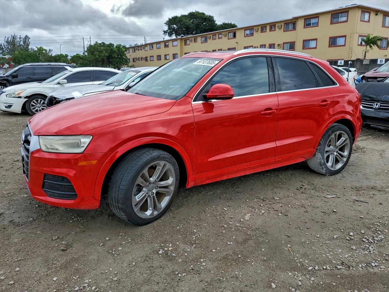 2016 AUDI Q3