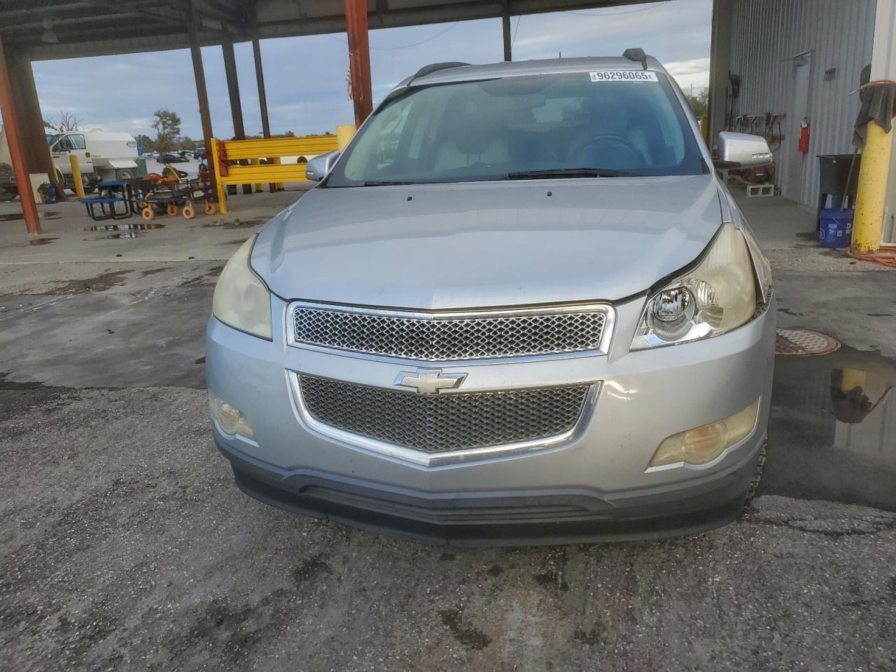 2011 CHEVROLET TRAVERSE
