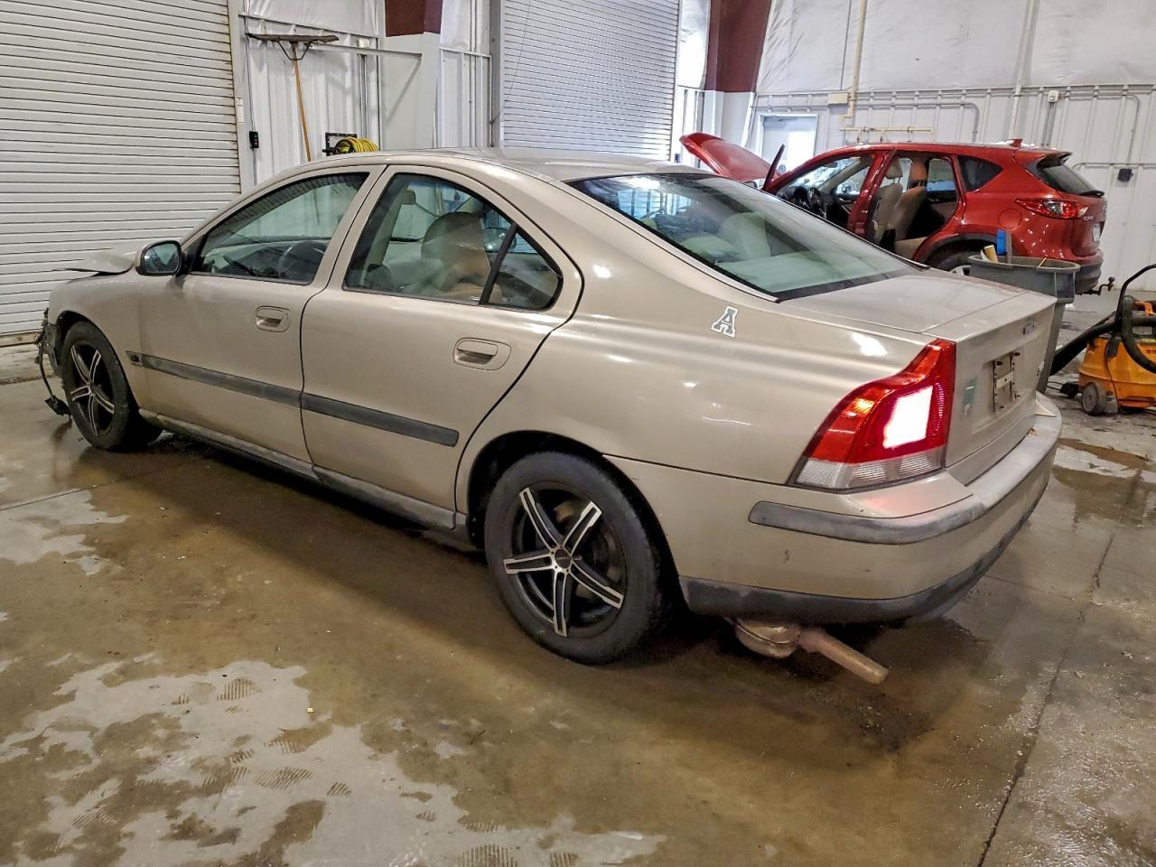 2003 VOLVO S60