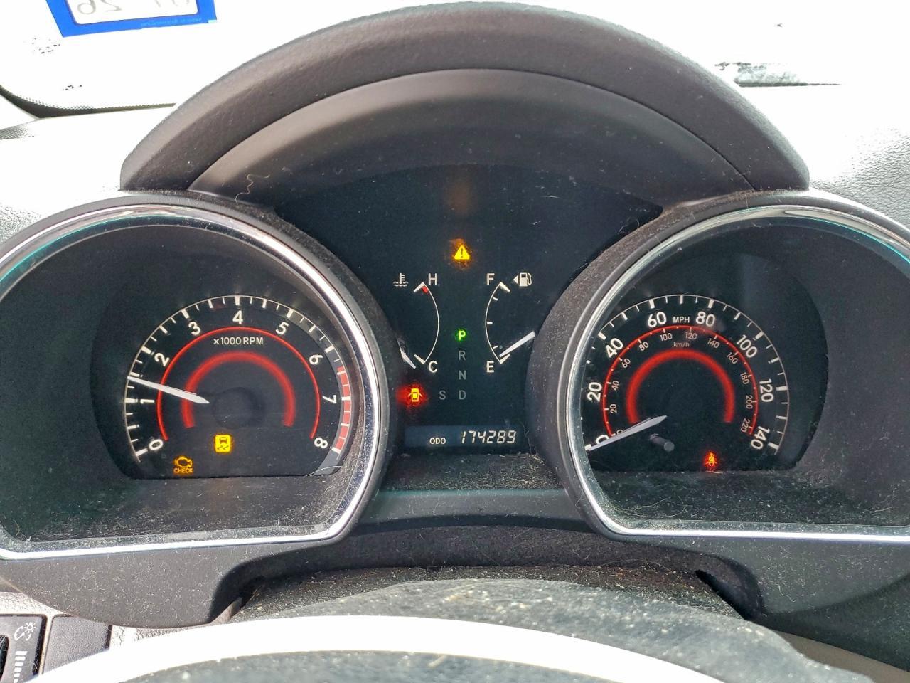 2010 TOYOTA HIGHLANDER