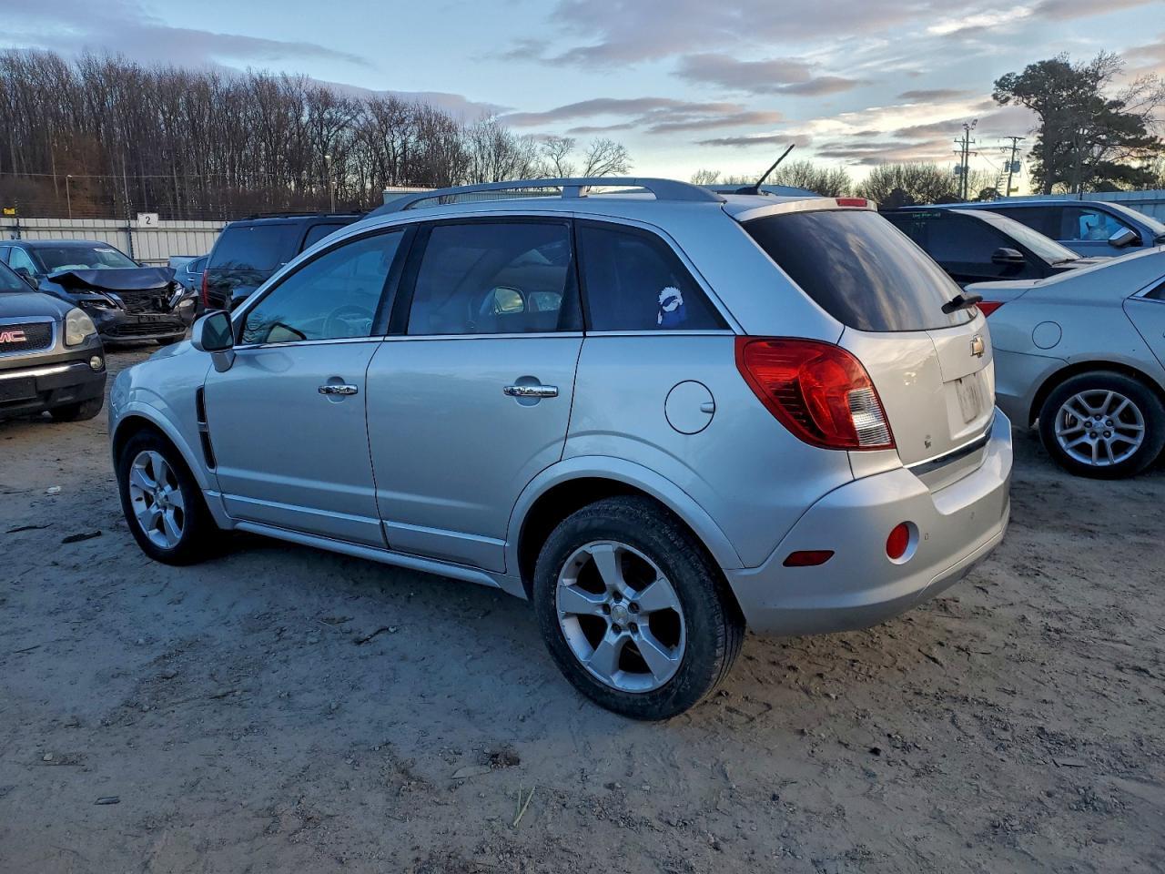2014 CHEVROLET Captiva