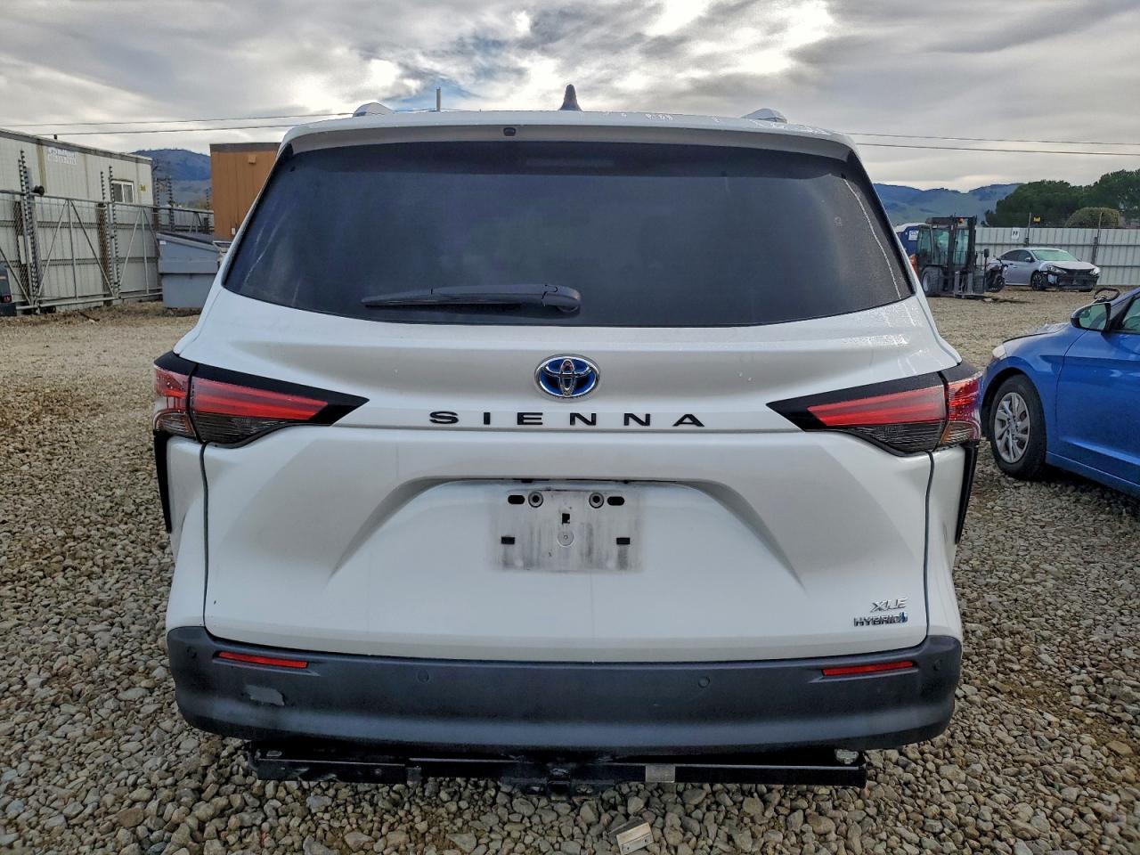 2022 TOYOTA SIENNA