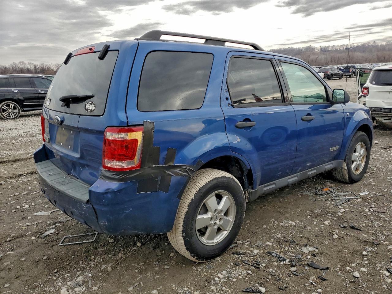 2008 FORD ESCAPE