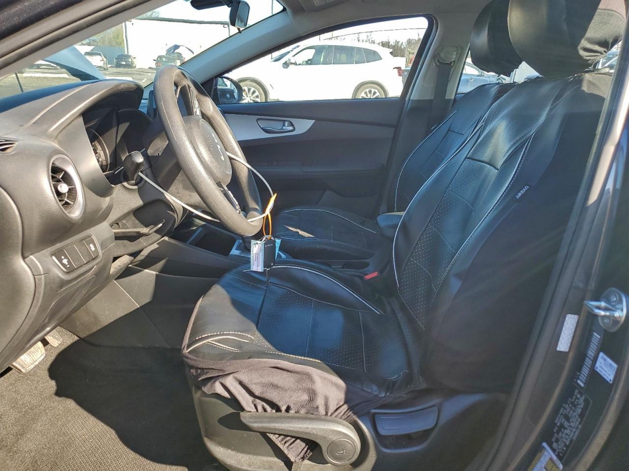 2024 KIA FORTE