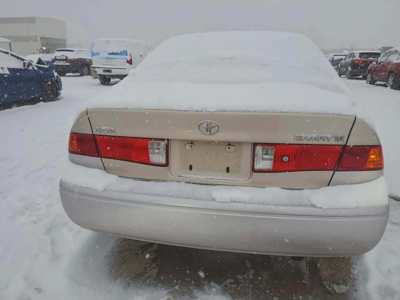 2000 TOYOTA CAMRY