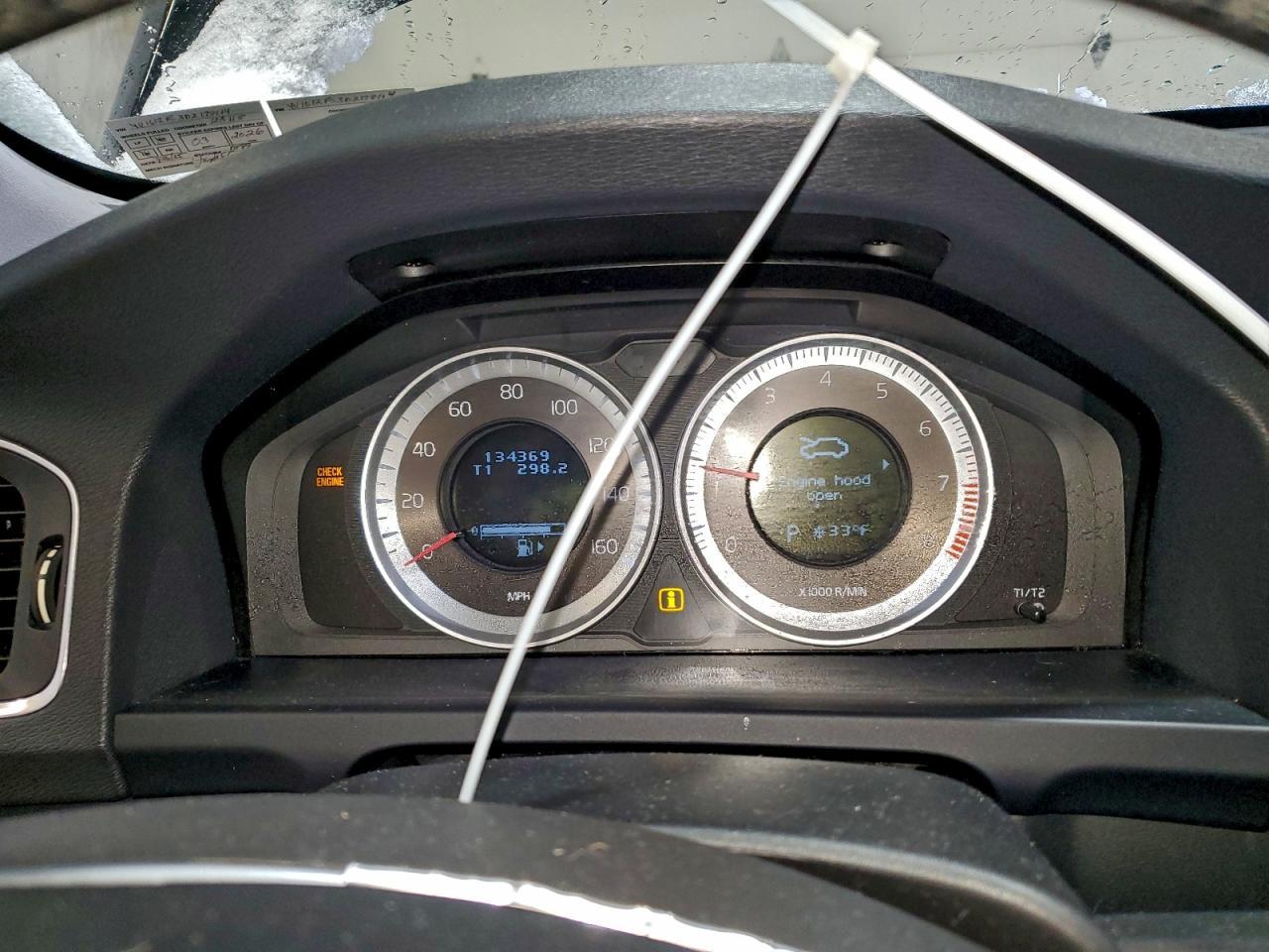 2013 VOLVO S60