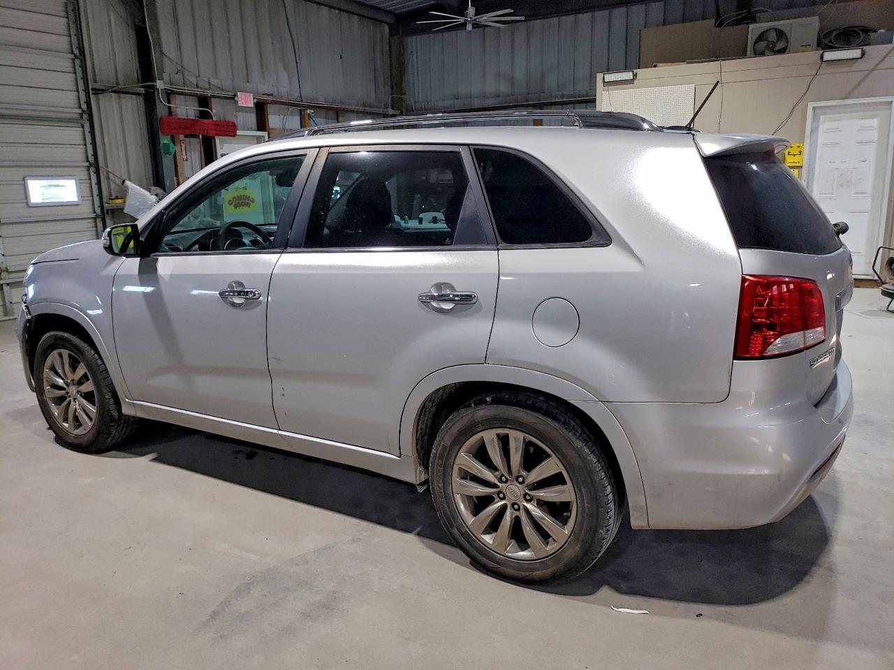 2011 KIA SORENTO