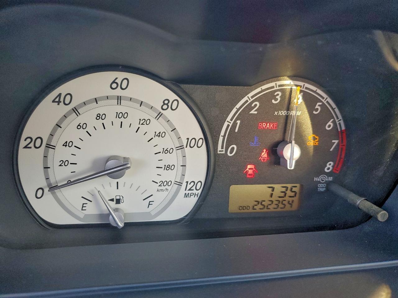 2004 TOYOTA SCION