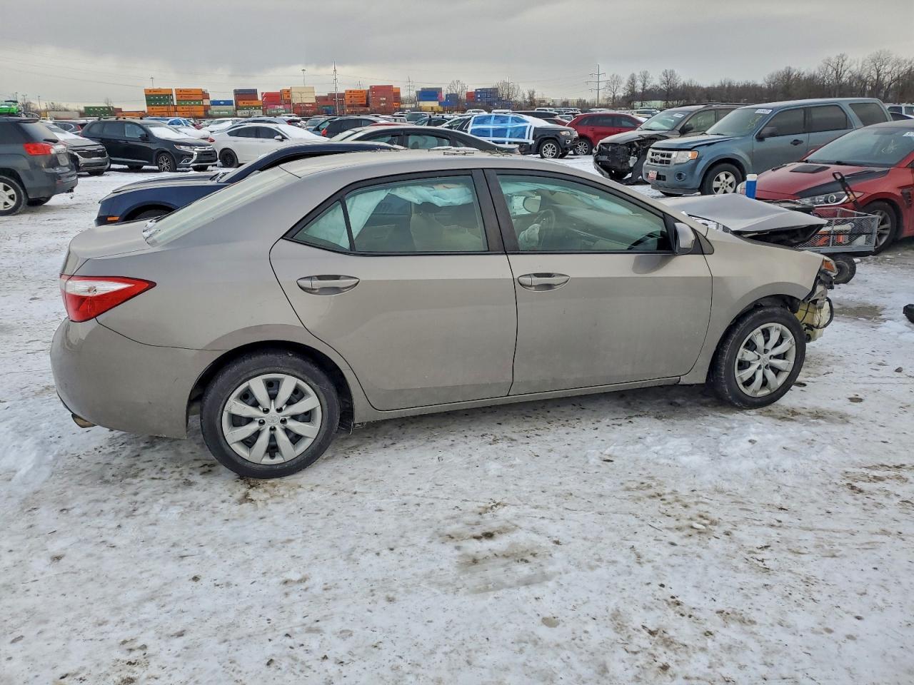 2015 TOYOTA COROLLA