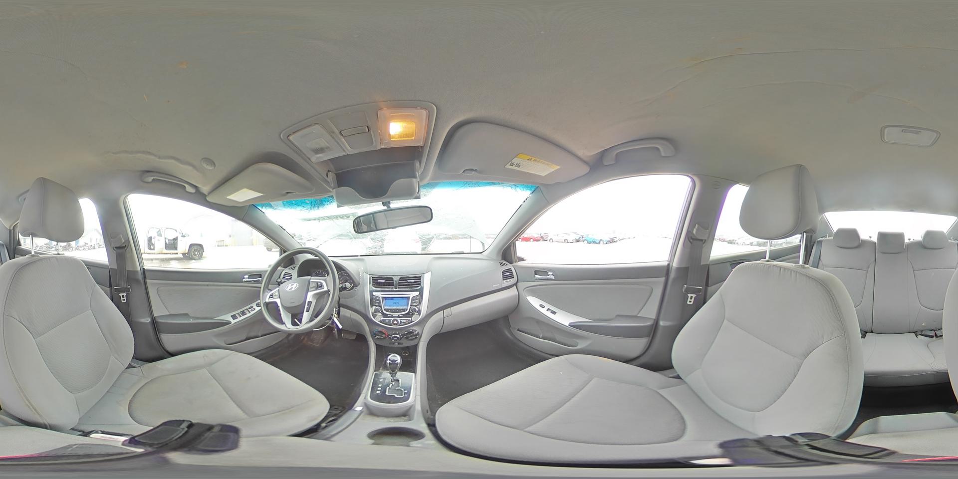 2012 HYUNDAI ACCENT