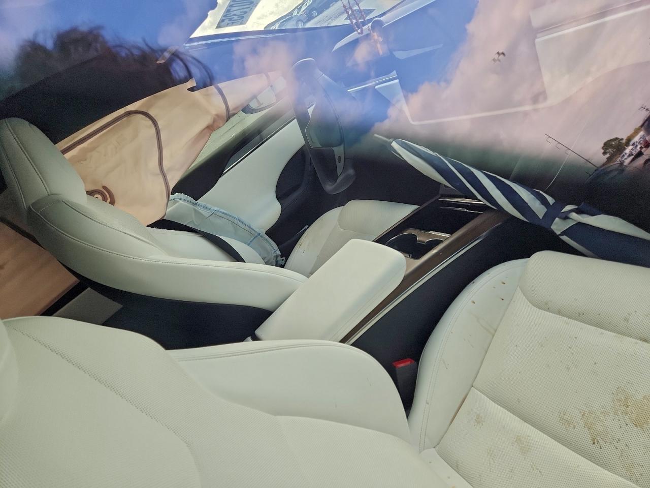 2022 TESLA MODEL S