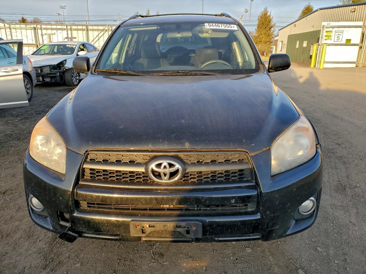 2011 TOYOTA RAV4