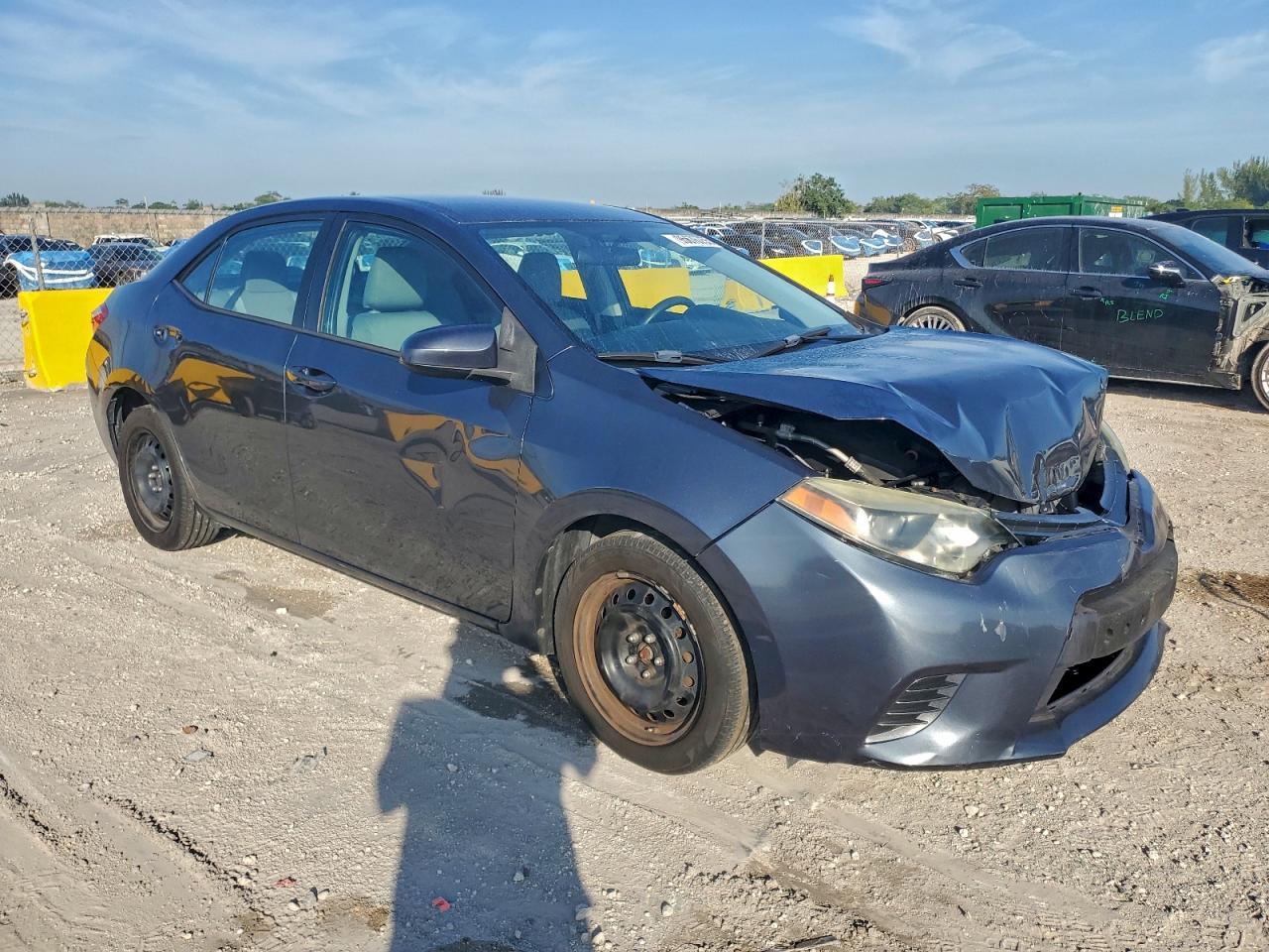 2016 TOYOTA COROLLA