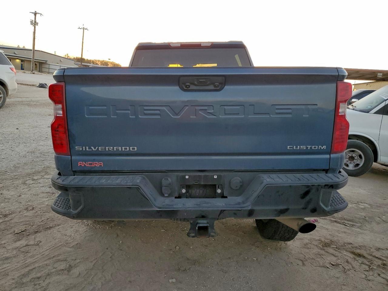 2024 CHEVROLET Silverado