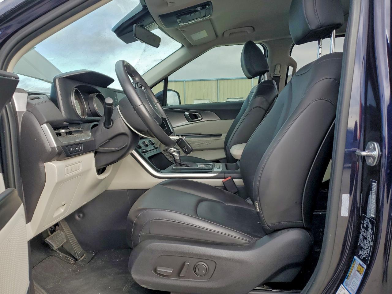 2024 KIA Carnival